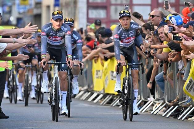 Tour de France 2025 03 07 2025 LILLE METROPOLE, FRANCE - JULY 03 : Van der Poel Mathieu (NED) of Alpecin - Deceuninck and Philipsen Jasper (BEL) of Alpecin-Deceuninck during the teams presentation prior of the 112th edition of Tour de France an UCI World Tour 2.UWT cycling road race stage for Men Elite on July 3, 2025 in Lille Metropole, France, 03 07 2025 ( Motordriver Kenny Verfaillie - Lille Metropole France  Copyright: xJanxDexMeuleneirx