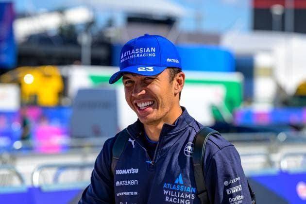 FORMULE 1 : Grand Prix de Grande Bretagne - Silverstone - 03 07 2025 23 Alexander Albon (THA) Atlassian Williams Racing (GBR) FW47 Mercedes, during the 2025 Formula 1 British Grand Prix, round 12 of the 2025 Formula 1 World Championship, WM, Weltmeisterschaft which takes place from July 4 to 6, 2025 at the Silverstone Great Britain (GB).  Copyright: xIANxBUNDEYx xMPSxAGENCYx x