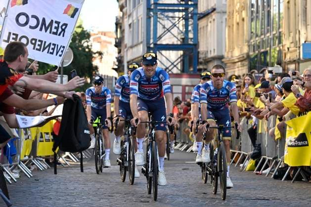 Tour de France 2025 03 07 2025 LILLE METROPOLE, FRANCE - JULY 03 : Evenepoel Remco (BEL) of Soudal - Quick Step during the teams presentation prior of the 112th edition of Tour de France an UCI World Tour 2.UWT cycling road race stage for Men Elite on July 3, 2025 in Lille Metropole, France, 03 07 2025 ( Motordriver Kenny Verfaillie - Lille Metropole France  Copyright: xJanxDexMeuleneirx