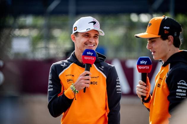 F1 - BRITISH GRAND PRIX 2025 NORRIS Lando (gbr), McLaren F1 Team MCL39, portrait during the Formula 1 Qatar Airways British Grand Prix 2025, 12th round of the 2025 FIA Formula One World Championship, WM, Weltmeisterschaft from July 4 to 6, 2025 on the Silverstone Circuit, in Silverstone, United Kingdom - SilverstoneUnited Kingdom  Copyright: xALBERTOxVIMERCATIx