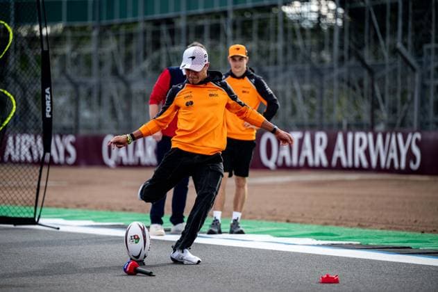 F1 - BRITISH GRAND PRIX 2025 NORRIS Lando (gbr), McLaren F1 Team MCL39, portrait during the Formula 1 Qatar Airways British Grand Prix 2025, 12th round of the 2025 FIA Formula One World Championship, WM, Weltmeisterschaft from July 4 to 6, 2025 on the Silverstone Circuit, in Silverstone, United Kingdom - SilverstoneUnited Kingdom  Copyright: xALBERTOxVIMERCATIx