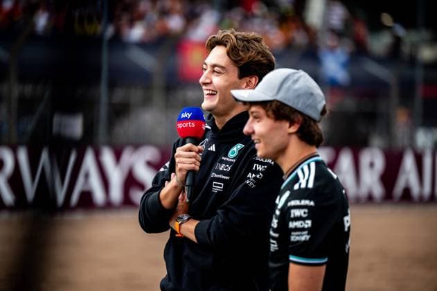 F1 - BRITISH GRAND PRIX 2025 RUSSELL George (gbr), Mercedes AMG F1 Team W16, portrait KIMI ANTONELLI Andrea (ita), Mercedes AMG F1 Team W16, portrait during the Formula 1 Qatar Airways British Grand Prix 2025, 12th round of the 2025 FIA Formula One World Championship, WM, Weltmeisterschaft from July 4 to 6, 2025 on the Silverstone Circuit, in Silverstone, United Kingdom - SilverstoneUnited Kingdom Copyright: xALBERTOxVIMERCATIx