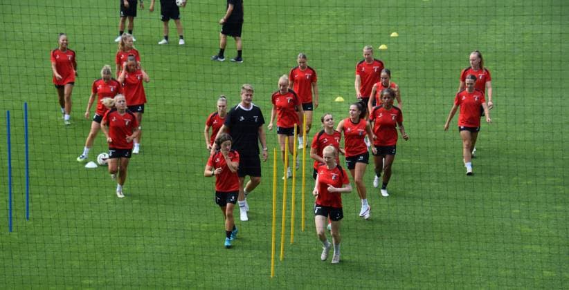 Schwarzwald Stadion, 3th July 2025 Players of Freiburg during the training from the SC Freiburg Frauen on 3th july 2025 (Arne van der Ben SPP) Copyright: xArnexvanxderxBenx xSPPx spp-en-ArVaDeBeSp-SPO-2