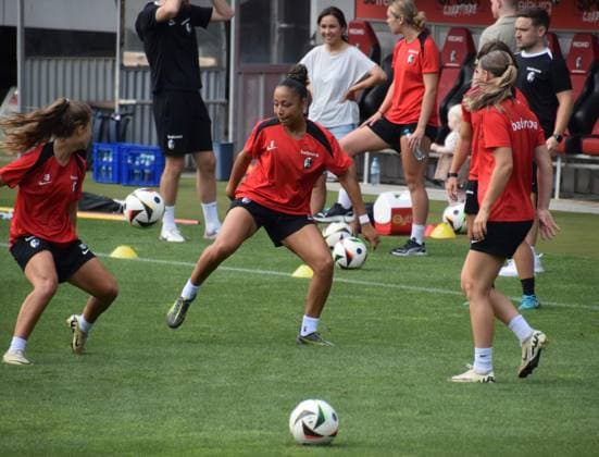 Football, Women, SC Freiburg Training