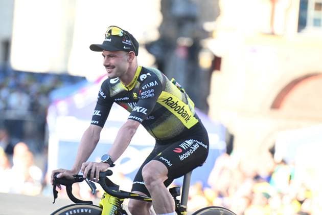 03-07-2025 Presentazione Squadre Tour De France 2025; 2025, Visma - Lease A Bike; Campenaerts, Victor; Lille; 