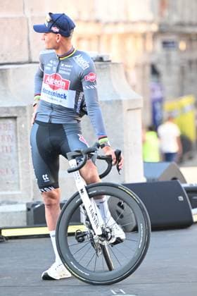 03-07-2025 Presentazione Squadre Tour De France 2025; 2025, Alpecin - Deceuninck; Van Der Poel, Mathieu; Lille; 