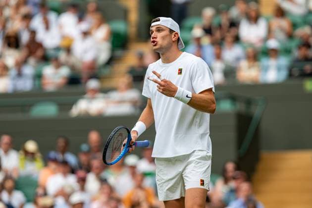 Tennis - Wimbledon Championship 2025 - Day 4 LONDON, ENGLAND - Thursday, July 3, 2025: Jack Draper (GBR) during the Gentlemen s Singles 2nd Round on Day Four of The Championships Wimbledon 2025 at the All England Lawn Tennis and Croquet Club. (Photo by Kirsten Holst Propaganda) LONDON All England Lawn Tennis and Croquet Club GREATER LONDON ENGLAND  Copyright: xKirstenxHolstx 2025-07-03-134-Wimbledon_2025_Day_4