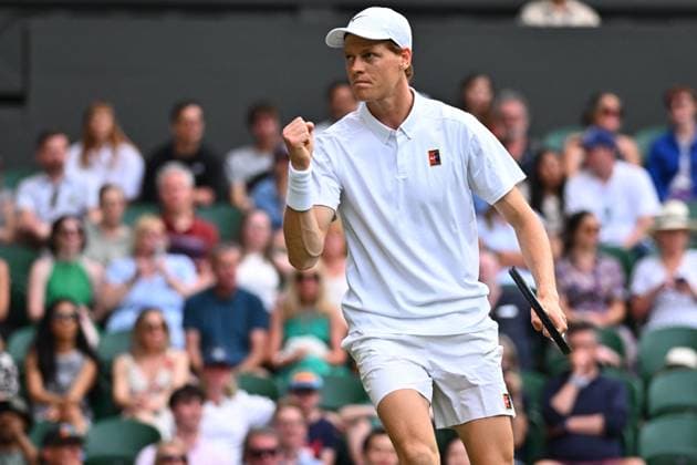 Wimbledon - 2nd Round Jannik Sinner (ITA) during his second round match at the 2025 Wimbledon Championships at the AELTC in London, GREAT BRITAIN, on July 3, 2025. Photo by Corinne Dubreuil ABACAPRESS.COM London United Kingdom  Copyright: xDubreuilxCorinne ABACAx