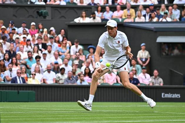 Wimbledon - 2nd Round Jannik Sinner (ITA) during his second round match at the 2025 Wimbledon Championships at the AELTC in London, GREAT BRITAIN, on July 3, 2025. Photo by Corinne Dubreuil ABACAPRESS.COM London United Kingdom  Copyright: xDubreuilxCorinne ABACAx