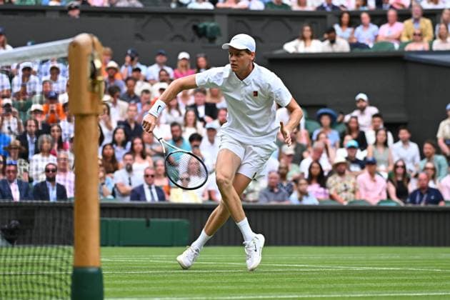Wimbledon - 2nd Round Jannik Sinner (ITA) during his second round match at the 2025 Wimbledon Championships at the AELTC in London, GREAT BRITAIN, on July 3, 2025. Photo by Corinne Dubreuil ABACAPRESS.COM London United Kingdom  Copyright: xDubreuilxCorinne ABACAx
