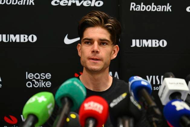 Tour de France 2025 04 07 2025 LILLE METROPOLE, FRANCE - JULY 04 : Van Aert Wout (BEL) of Team Visma - Lease a Bike talking to the press during a press conference, PK, Pressekonferenz and media activities ahead of the 112th edition of Tour de France an UCI World Tour 2.UWT cycling road race stage for Men Elite on July 4, 2025 in Lille Metropole, France, 04 07 2025 ( Motordriver Kenny Verfaillie - Lille Metropole France  Copyright: xVincentxKalutx