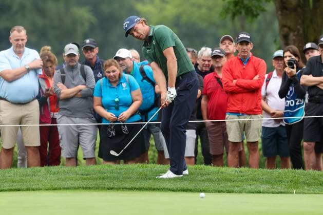 Marcel Siem GER at the chip on the green, 36 BMW International Open 2025, Golf, DP World Tour, Men, Round 2, 04 07 2025 Eichenried Bayern Germany Copyright: xkolbert-press ChristianxKolbertx