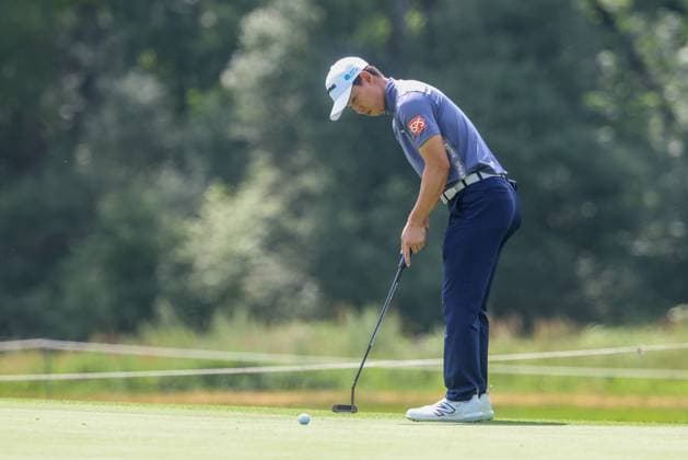 Yuto Katsuragawa JPN putting, 36 BMW International Open 2025, Golf, DP World Tour, Men, Round 2, 04 07 2025 Eichenried Bayern Germany Copyright: xkolbert-press ChristianxKolbertx