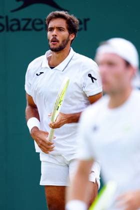 Francisco Cabral of Portugal wearing a black ribbon for Diogo Jota, during his Men s Doubles second round match Wimbledon Tennis Championships, Day 5, The All England Lawn Tennis and Croquet Club, London, UK - 04 Jul 2025London The All England Lawn Tennis and United Kingdom  Copyright: xJavierxGarcia Shutterstockx 15384469c