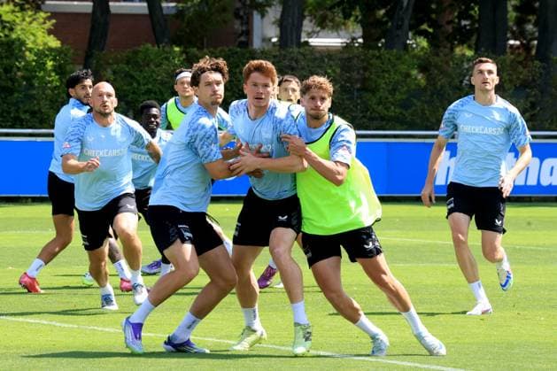 DEU, DFL, 2 FBL Hertha BSC, Training, 04 07 2025, Sportforum, Berlin, DEU, DFL, 2 FBL Hertha BSC, Training, im Bild Sebastian Groenning Hertha BSC Berlin 17 , Linus Gechter Hertha BSC Berlin 44 , Marton Dardai Hertha BSC Berlin 31 DFL regulations prohibit any use of Photographs as image sequences and or quasi video nordphotoxGmbHx xEngler nph00076