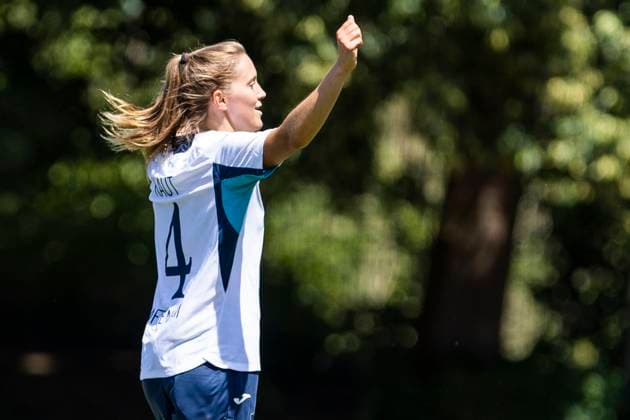 Test match women TSG 1899 Hoffenheim Bayer 04 Leverkusen 04 07 2025 Lisann Kaut TSG 1899 Hoffenheim, 4 cheers after her goal for 1 0 in the test match between the womens teams of TSG 1899 Hoffenheim and Bayer 04 Leverkusen on 04 07 2025 at the school stadium in Westerburg Copyright: xBEAUTIFULxSPORTS Meuselx