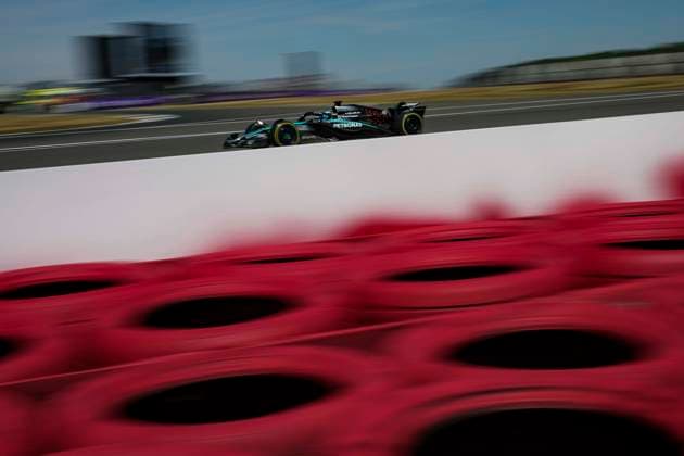 F1 - BRITISH GRAND PRIX 2025 63 RUSSELL George (gbr), Mercedes AMG F1 Team W16, action during the Formula 1 Qatar Airways British Grand Prix 2025, 12th round of the 2025 FIA Formula One World Championship, WM, Weltmeisterschaft from July 4 to 6, 2025 on the Silverstone Circuit, in Silverstone, United Kingdom - SilverstoneUnited Kingdom  Copyright: xFLORENTxGOODENx