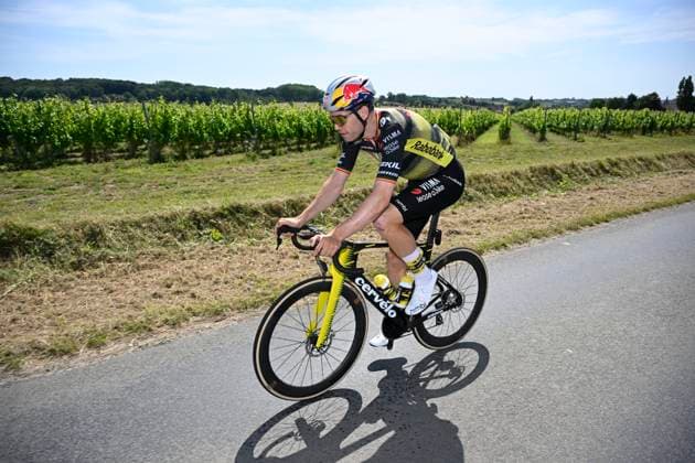 Tour de France 2025 04 07 2025 LILLE METROPOLE, FRANCE - JULY 04 : Van Aert Wout (BEL) of Team Visma - Lease a Bike pictured during a training session ahead of the 112th edition of Tour de France an UCI World Tour 2.UWT cycling road race stage for Men Elite on July 4, 2025 in Lille Metropole, France, 04 07 2025 ( Motordriver Kenny Verfaillie - Lille Metropole France  Copyright: xJanxDexMeuleneirx