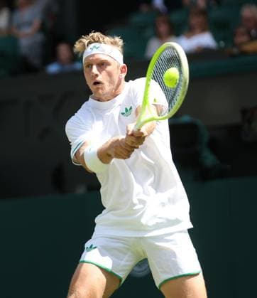 Spain s Alejandro Davidovich Fokina in his third round match against American Taylor Fritz on day five of the 2025 Wimbledon Championships in London on Friday, June 04, 2025.  LON2025070427 HUGOxPHILPOTT