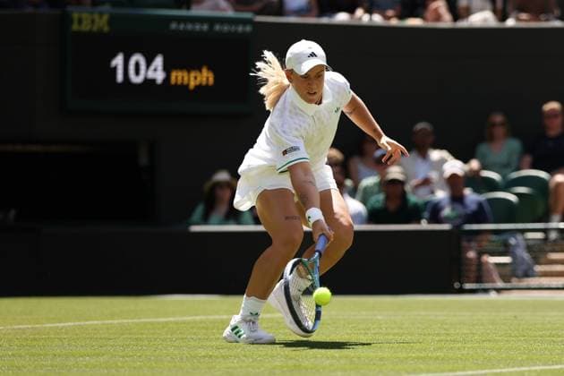 Sonay Kartal during her third round match Wimbledon Tennis Championships, Day 5, The All England Lawn Tennis and Croquet Club, London, UK - 04 Jul 2025London The All England Lawn Tennis and United Kingdom  Copyright: xEllaxLing Shutterstockx 15384471a