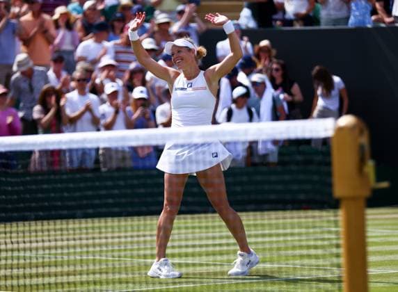 Wimbledon Championships 2025 AELTC, Day Five London, UK - 04 07 2025 Laura Siegemund (GER) celebrates defeating Madison Keys (USA) in the third round of the 2025 Wimbledon Championships London Wimbledon London GBR, UK NEWSPAPERS OUT Copyright: xMarkxGreenwoodx