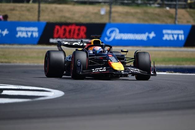 F1 Grand Prix of Great Britain - Practice Max Verstappen of Red Bull Racing Honda celebrates after free practice, the 13th round of the Formula 1 World Championship, WM, Weltmeisterschaft at Silverstone Circuit in Silverstone, Northamptonshire, England, on July 4, 2025. Silverstone Northampshire United Kingdom  Copyright: xAndreaxDiodatox originalFilename:diodato-formula1250704_npb8S.jpg