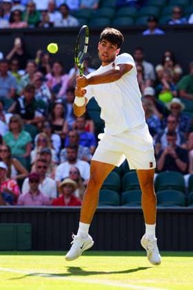 Carlos Alcaraz during his third round match Wimbledon Tennis Championships, Day 5, The All England Lawn Tennis and Croquet Club, London, UK - 04 Jul 2025London The All England Lawn Tennis and United Kingdom  Copyright: xJavierxGarcia Shutterstockx 15384469gg