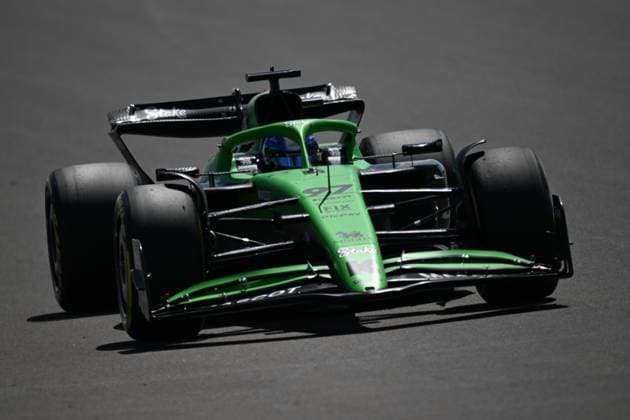 F1 Grand Prix of Great Britain - Practice NORTHAMPTON, UNITED KINGDOM - JULY 04: Nico Hulkenberg of Kick Sauber on track during practice ahead of the F1 Grand Prix of Great Britain at Silverstone Circuit on July 04, 2025 in Northampton, United Kingdom. Rasid Necati Aslim Anadolu Northampton United Kingdom. Editorial use only. Please get in touch for any other usage.  Copyright: x2025xAnadoluxRasidxNecatixAslimx
