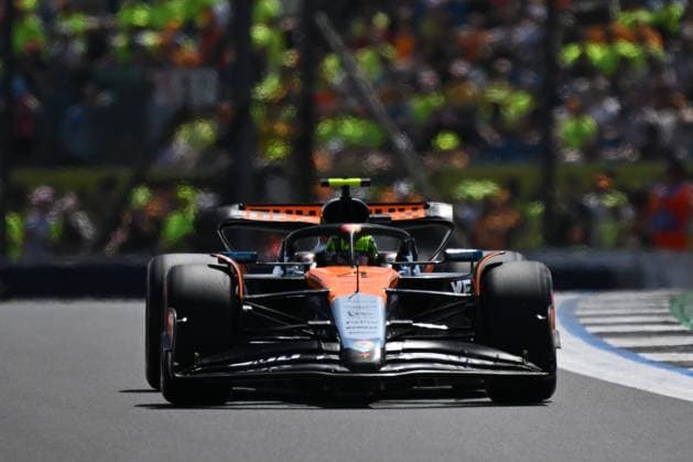 F1 Grand Prix of Great Britain - Practice NORTHAMPTON, UNITED KINGDOM - JULY 04: Lando Norris of McLaren on track during practice ahead of the F1 Grand Prix of Great Britain at Silverstone Circuit on July 04, 2025 in Northampton, United Kingdom. Rasid Necati Aslim Anadolu Northampton United Kingdom. Editorial use only. Please get in touch for any other usage.  Copyright: x2025xAnadoluxRasidxNecatixAslimx