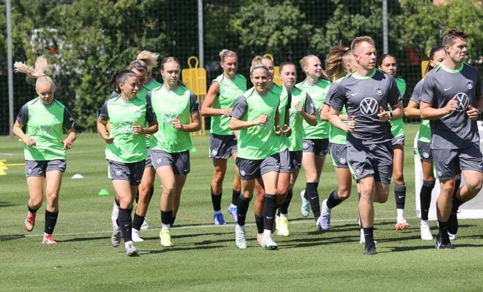 Training start VfL Wolfsburg Women Wolfsburg, 04 07 2025, Football, Women, Google Pixel Women Bundesliga, VfL Wolfsburg, Training start, Picture shows impressions from training Wolfsburg