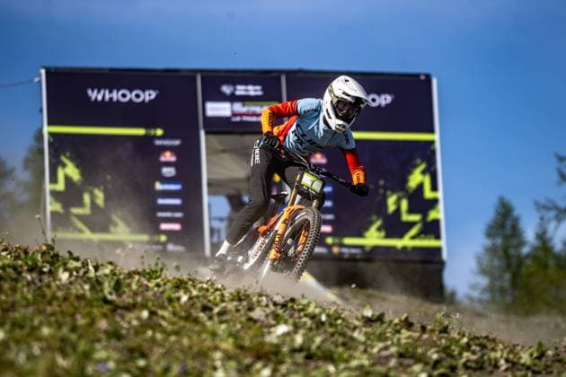 Whoop Downhill Worldcup La Thuile ZIERL Rosa CUBE FACTORY RACINGat Whoop Downhill Worldcup La Thuile, 04 07 2025,in La Thuile,ITA Photo Sebastian Sternemann