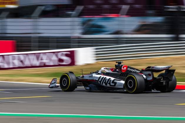 2025 Formula One British Grand Prix Silverstone Circuit, Towcester, United Kingdom. 4.July.2025; Esteban Ocon of France and MoneyGram Haas F1 Team during Free Practice 1 Formula One British Grand Prix Towcester Silverstone Circuit United Kingdom Copyright: xJayxHiranox