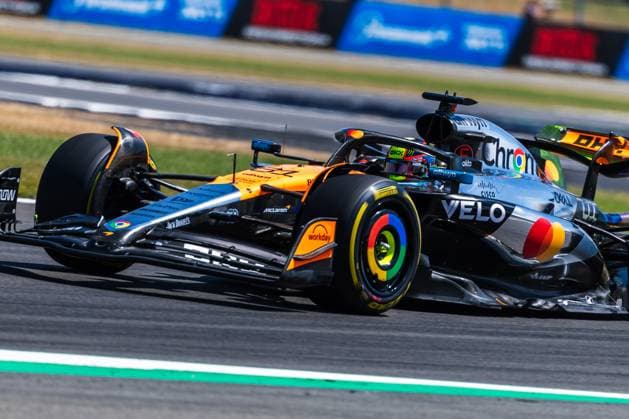 2025 Formula One British Grand Prix Silverstone Circuit, Towcester, United Kingdom. 4.July.2025; Oscar Piastri of Australia and McLaren F1 Team during Free Practice 2 Formula One British Grand Prix Towcester Silverstone Circuit United Kingdom Copyright: xJayxHiranox