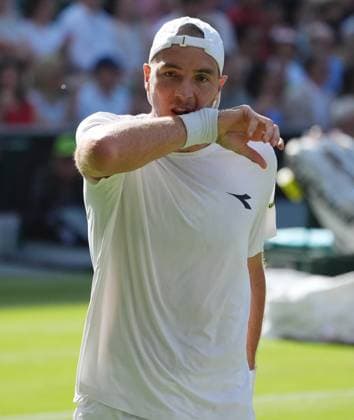 Tennis - 2025 Wimbledon Championships - Men™s Singles - 3rd round - Carlos Alcaraz v Jan Lennard Struff All England Lawn Tennis & Croquet Club - Friday 4th July 2025 Jan Lennard Struff of Germany 