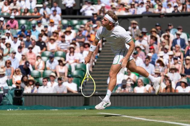 2025-07-04 Wimbledon 2025 LONDON, ENGLAND - JULY 4: Alejandro Davidovich Fokina of Spain during Wimbledon 2025 at All England Lawn Tennis & Croquet Club on July 4, 2025 in London, England. London All England Lawn Tennis & Croquet Club England Content not available for redistribution in The Netherlands directly or indirectly through any third parties. Copyright: xMarleenxFouchierx