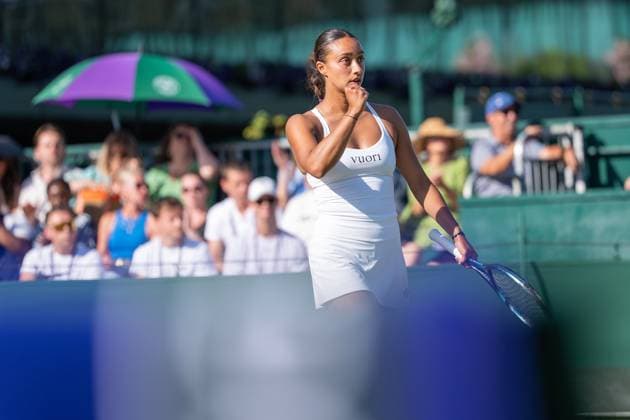 2025-07-04 Wimbledon 2025 LONDON, ENGLAND - JULY 4: Eden Silva of Great Britain during Wimbledon 2025 at All England Lawn Tennis & Croquet Club on July 4, 2025 in London, England. London All England Lawn Tennis & Croquet Club England Content not available for redistribution in The Netherlands directly or indirectly through any third parties. Copyright: xMarleenxFouchierx