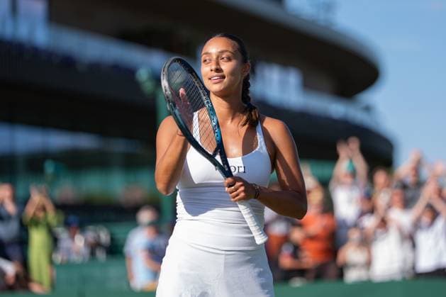 2025-07-04 Wimbledon 2025 LONDON, ENGLAND - JULY 4: Eden Silva of Great Britain during Wimbledon 2025 at All England Lawn Tennis & Croquet Club on July 4, 2025 in London, England. London All England Lawn Tennis & Croquet Club England Content not available for redistribution in The Netherlands directly or indirectly through any third parties. Copyright: xMarleenxFouchierx