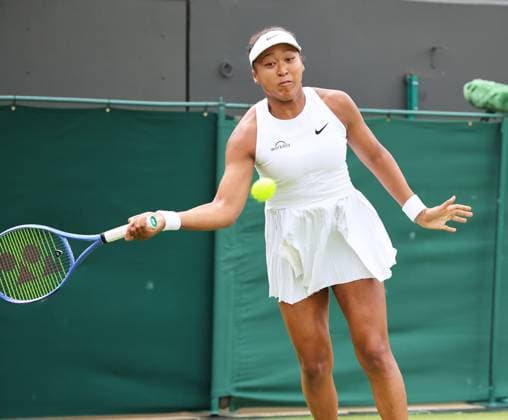 TENNIS - Wimbledon 2025 LONDON,ENGLAND,04.JUL.25 - TENNIS - WTA, Tennis Damen Tour, Wimbledon, Grand Slam. Image shows Naomi Osaka (JPN).  GEPAxpictures xAlanxGrieves