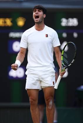 Carlos Alcaraz wins his third round match Wimbledon Tennis Championships, Day 5, The All England Lawn Tennis and Croquet Club, London, UK - 04 Jul 2025London The All England Lawn Tennis and United Kingdom  Copyright: xEllaxLing Shutterstockx 15384471ap