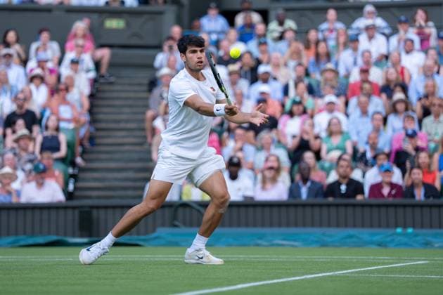 2025-07-04 Wimbledon 2025 LONDON, ENGLAND - JULY 4: Carlos Alcaraz of Spain during Wimbledon 2025 at All England Lawn Tennis & Croquet Club on July 4, 2025 in London, England. London All England Lawn Tennis & Croquet Club England Content not available for redistribution in The Netherlands directly or indirectly through any third parties. Copyright: xMarleenxFouchierx