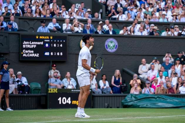 Carlos Alcaraz during his Wimbledon 2025 Men?s Singles third round tennis match against Jan-Lennard Struff at the All England Tennis Club in London, England (Richard Callis SPP) Copyright: xRichardxCallis SPPx spp-en-RiCa-SPP25_richiecallis_040725_18900