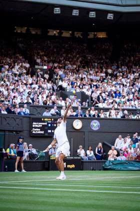 Carlos Alcaraz during his Wimbledon 2025 Men?s Singles third round tennis match against Jan-Lennard Struff at the All England Tennis Club in London, England (Richard Callis SPP) Copyright: xRichardxCallis SPPx spp-en-RiCa-SPP25_richiecallis_040725_18903