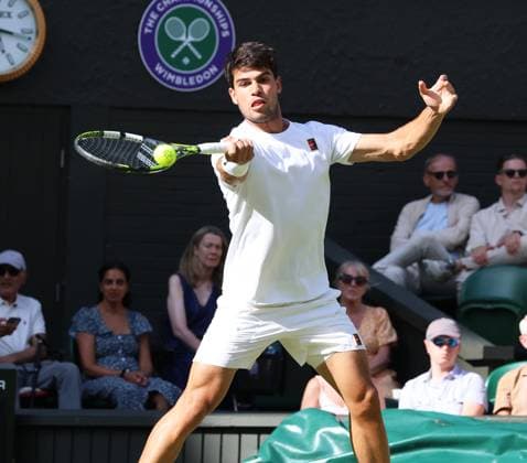 TENNIS - Wimbledon 2025 LONDON,ENGLAND,04.JUL.25 - TENNIS - ATP, Tennis Herren World Tour, Wimbledon, Grand Slam. Image shows Carlos Alcaraz (ESP).  GEPAxpictures xAlanxGrieves