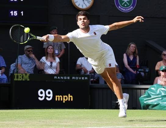 TENNIS - Wimbledon 2025 LONDON,ENGLAND,04.JUL.25 - TENNIS - ATP, Tennis Herren World Tour, Wimbledon, Grand Slam. Image shows Carlos Alcaraz (ESP).  GEPAxpictures xAlanxGrieves