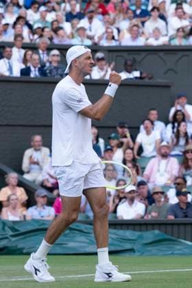 Jan-Lennard Struff during his Wimbledon 2025 Men?s Singles third round tennis match against Carlos Alcaraz at the All England Tennis Club in London, England (Richard Callis SPP) Copyright: xRichardxCallis SPPx spp-en-RiCa-SPP25_richiecallis_040725_18910