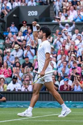 Carlos Alcaraz during his Wimbledon 2025 Men?s Singles third round tennis match against Jan-Lennard Struff at the All England Tennis Club in London, England (Richard Callis SPP) Copyright: xRichardxCallis SPPx spp-en-RiCa-SPP25_richiecallis_040725_18918