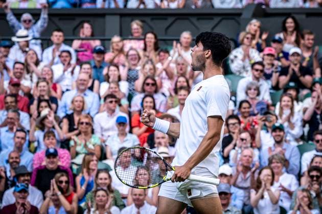 Carlos Alcaraz during his Wimbledon 2025 Men?s Singles third round tennis match against Jan-Lennard Struff at the All England Tennis Club in London, England (Richard Callis SPP) Copyright: xRichardxCallis SPPx spp-en-RiCa-SPP25_richiecallis_040725_18919