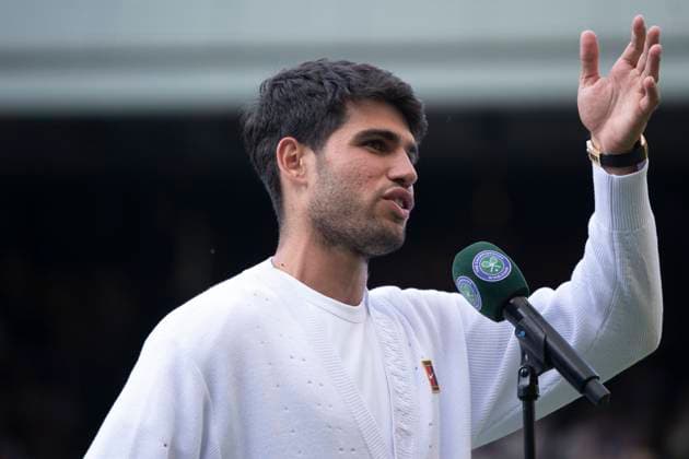 Carlos Alcaraz after winning the Wimbledon 2025 Men?s Singles third round tennis match against Jan-Lennard Struff at the All England Tennis Club in London, England (Richard Callis SPP) Copyright: xRichardxCallis SPPx spp-en-RiCa-SPP25_richiecallis_040725_18930
