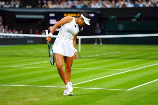 Emma Raducanu during her third round match Wimbledon Tennis Championships, Day 5, The All England Lawn Tennis and Croquet Club, London, UK - 04 Jul 2025London The All England Lawn Tennis and United Kingdom  Copyright: xJavierxGarcia Shutterstockx 15384469jn