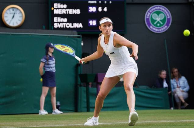 Belgian Elise Mertens pictured in action during a tennis match between Belgian Mertens and Ukrainian Svitolina, in the third round of the women s singles at the 2025 Wimbledon grand slam tournament, Friday 04 July 2025 at the All England Tennis Club, in South-West London, Britain. BENOITxDOPPAGNE  x128436017x